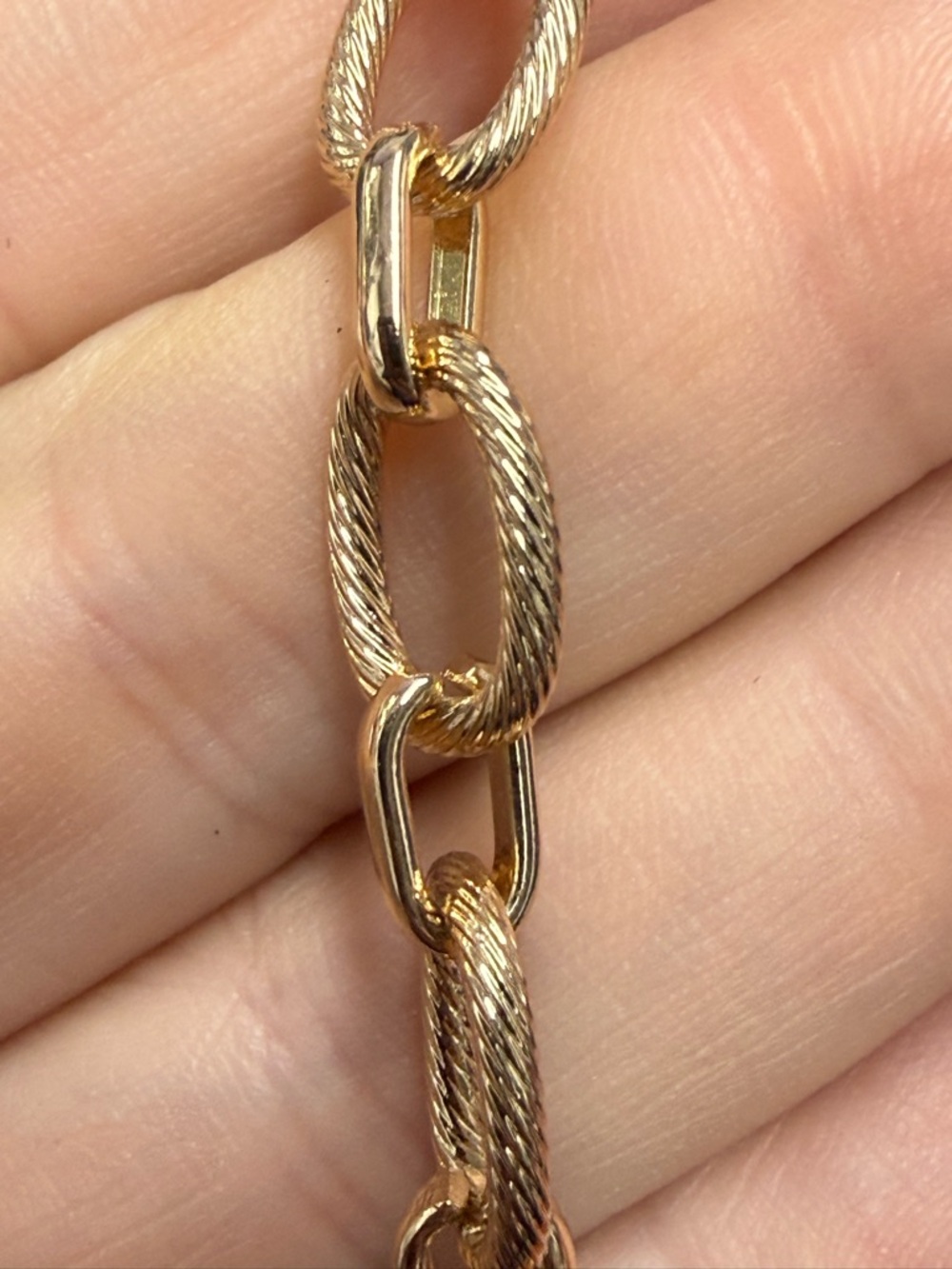 Textured Gold Rope-Link Bracelet